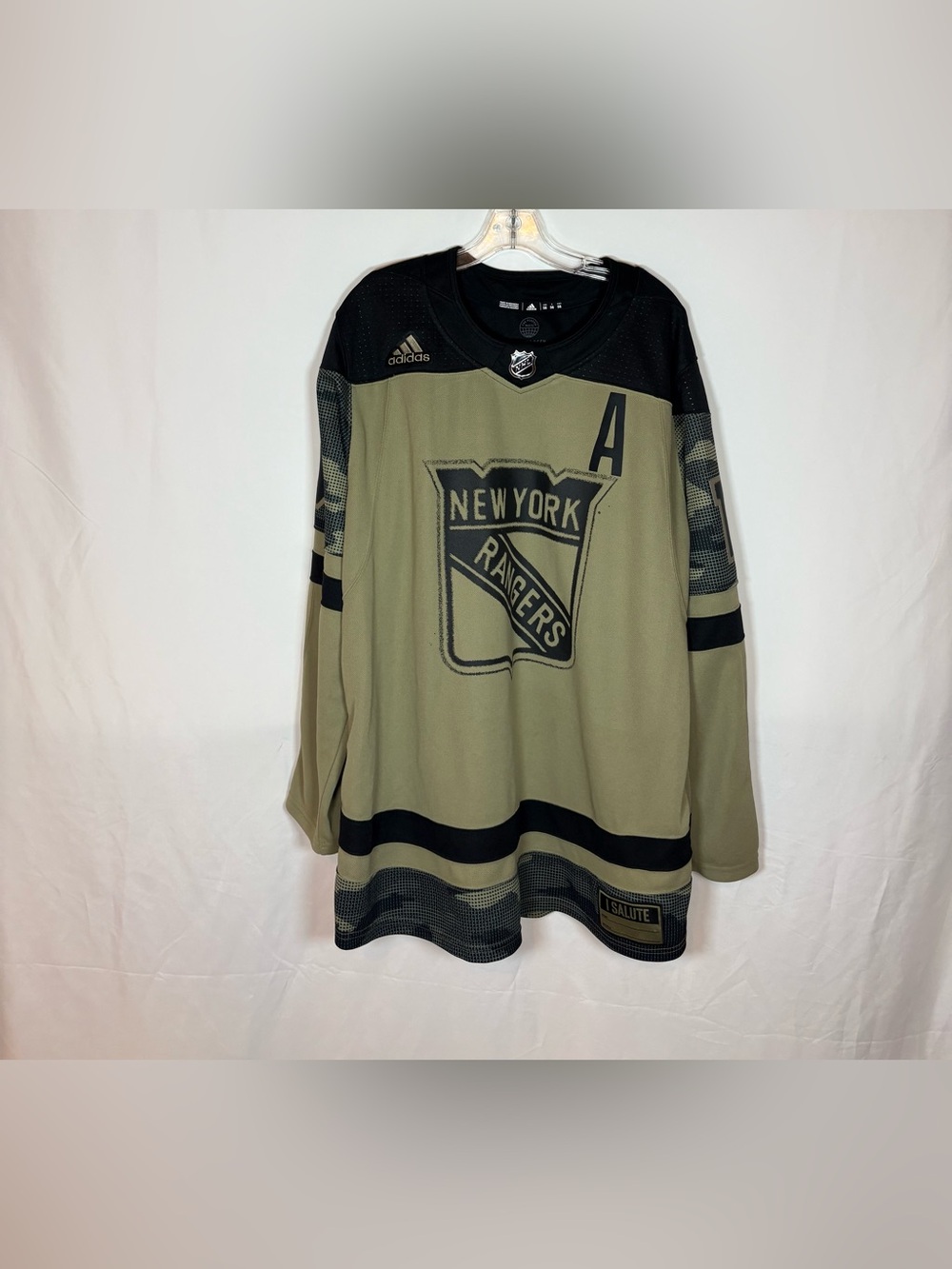 Adidas New York Rangers #10 Panarin Military Appreciation Hockey Jersey Sz 56